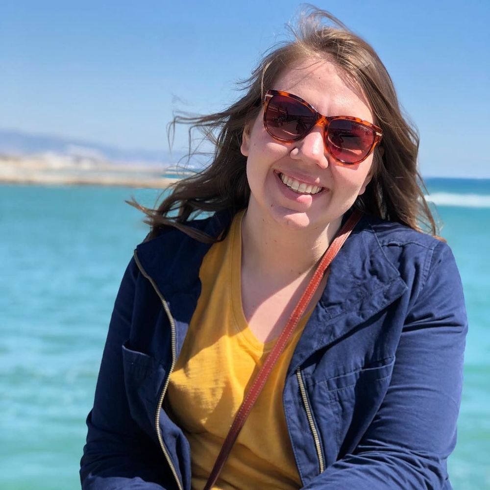 Meet your Posher, Laura